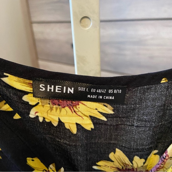 ADJUSTABLE Spaghetti strap short sunflowers, summer dress size large from SHEIN - Picture 5 of 6